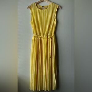 ONLY Yellow sleeveless dress